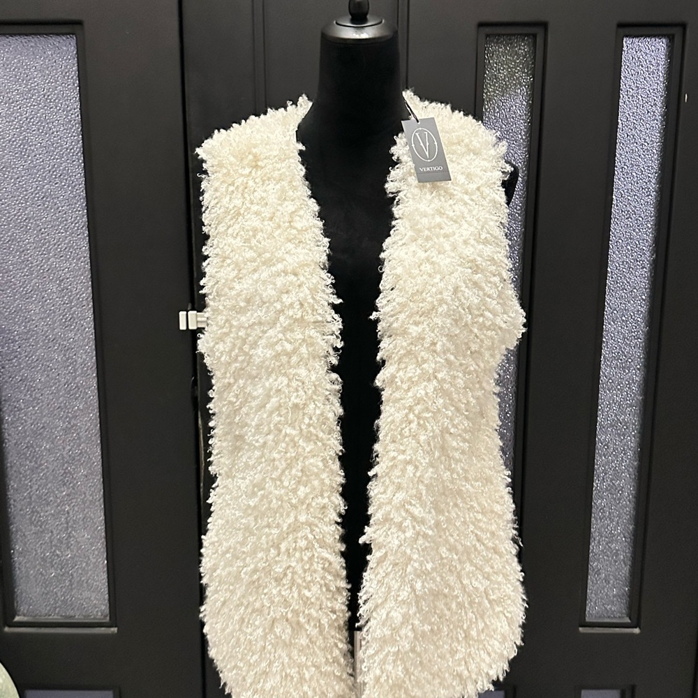 Vero Moda Cream Faux Fur Shearling Vest